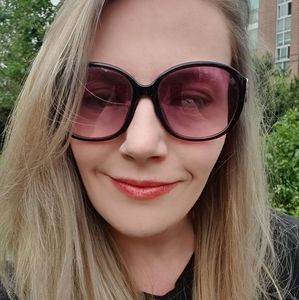 Meet your Posher, Megan